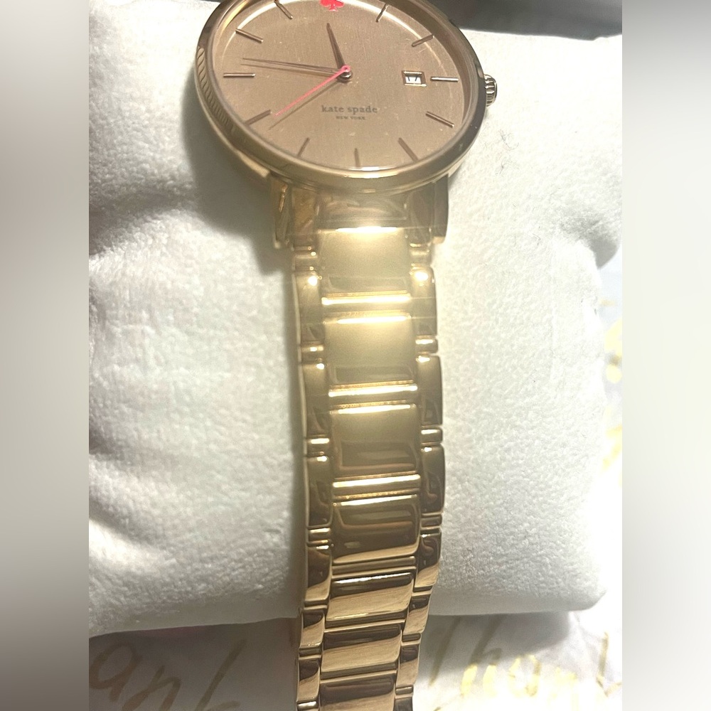 🌺KATE SPADE Gold Color Watch🌺 - Picture 7 of 13
